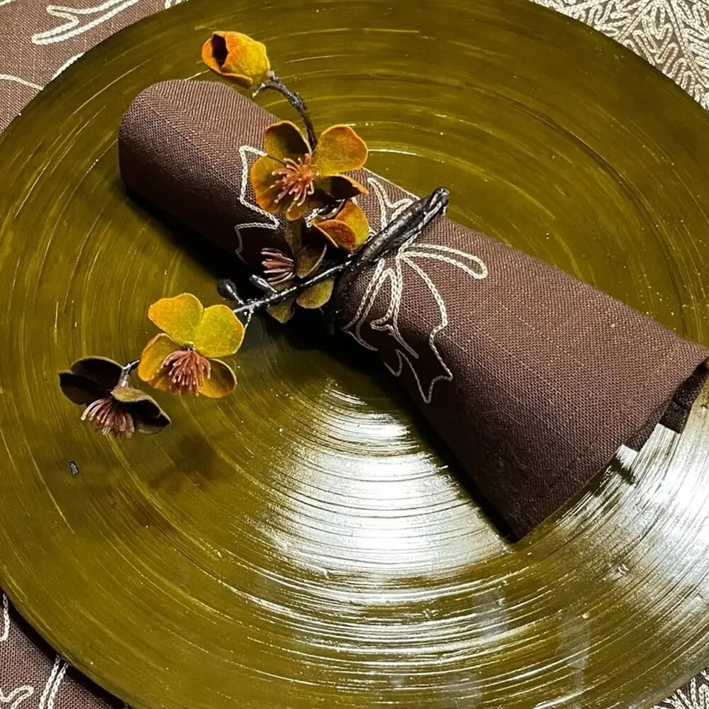 NEW Z Gallerie Twigs Flowers Fall Dining Table Napkin Rings Holders Set 4 NWOT